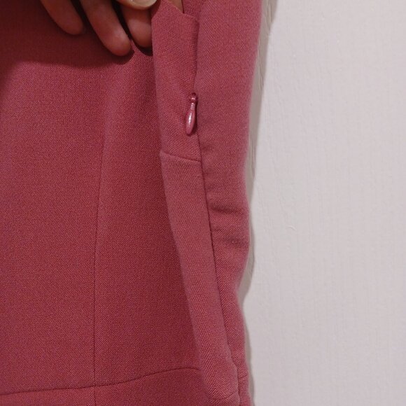 Ricki's Dress - Petal Neck Detail - Picture 4 of 4